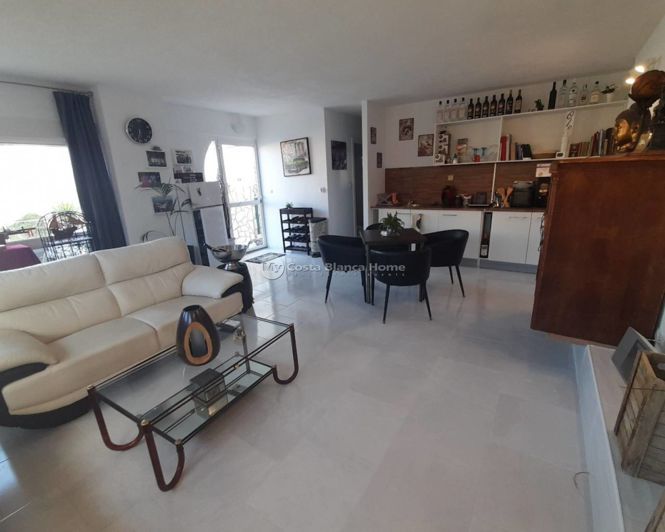 Image No.41-6 Bed Property for sale