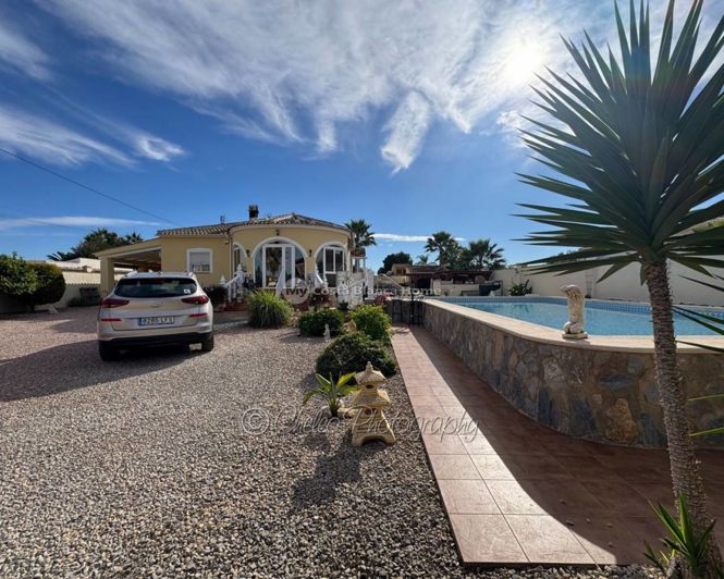 Image No.31-3 Bed Villa for sale