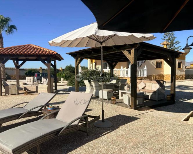 Image No.22-4 Bed Villa for sale