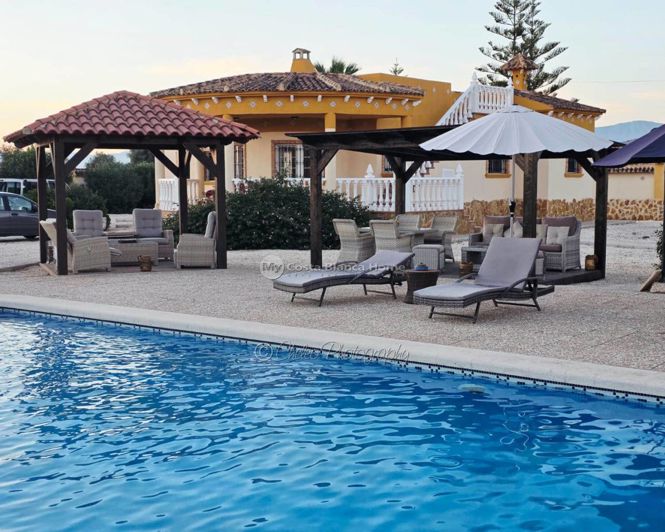 Image No.27-4 Bed Villa for sale