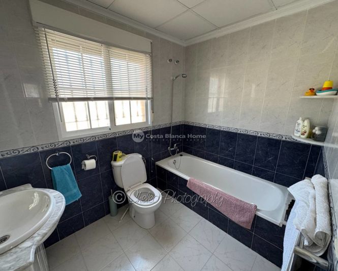 Image No.6-4 Bed Villa for sale