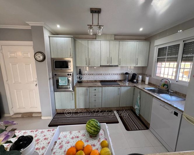 Image No.19-3 Bed Country House for sale