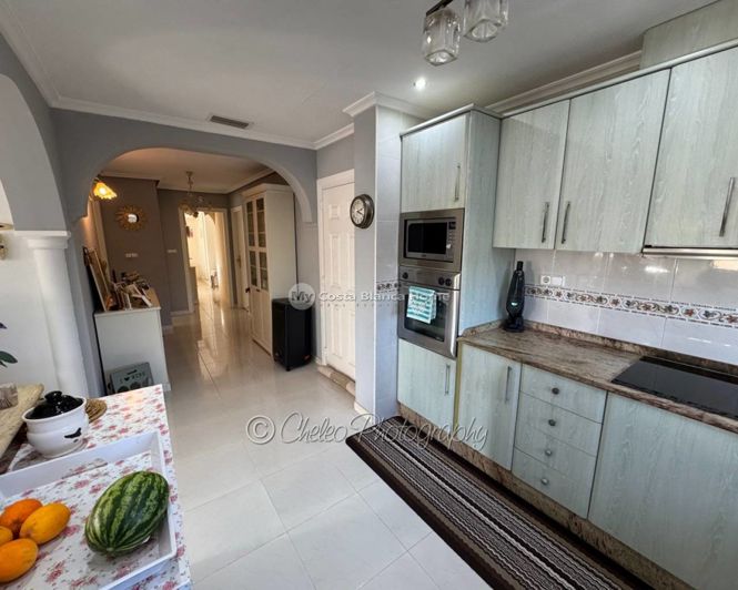 Image No.20-3 Bed Country House for sale