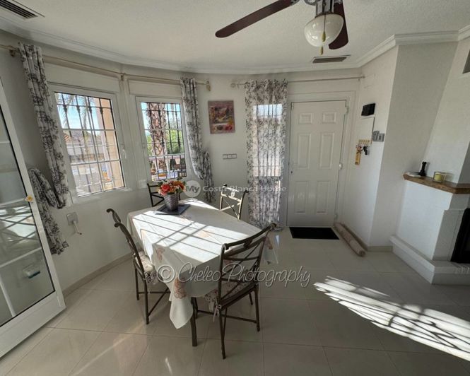 Image No.22-3 Bed Country House for sale