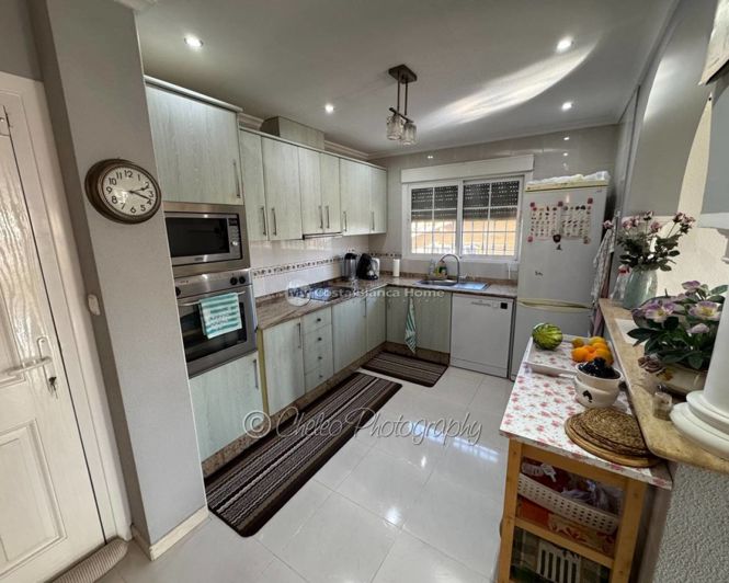 Image No.6-3 Bed Country House for sale