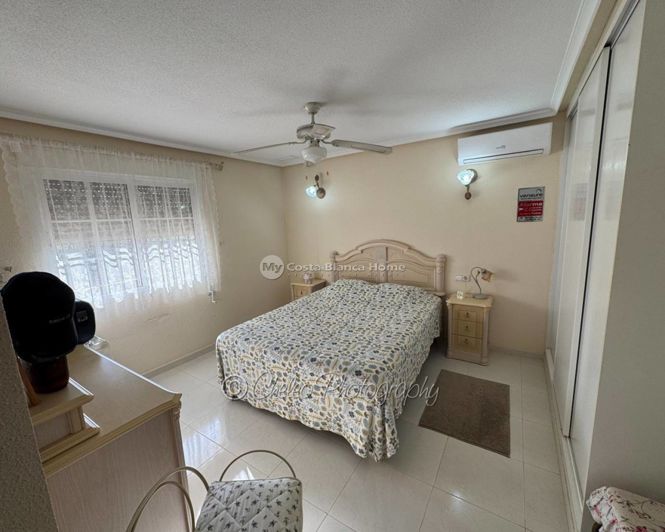 Image No.9-3 Bed Country House for sale