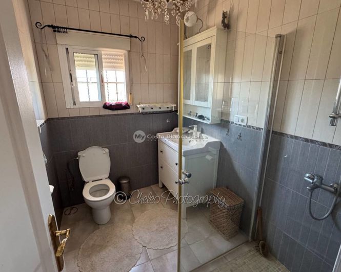 Image No.10-8 Bed Country House for sale