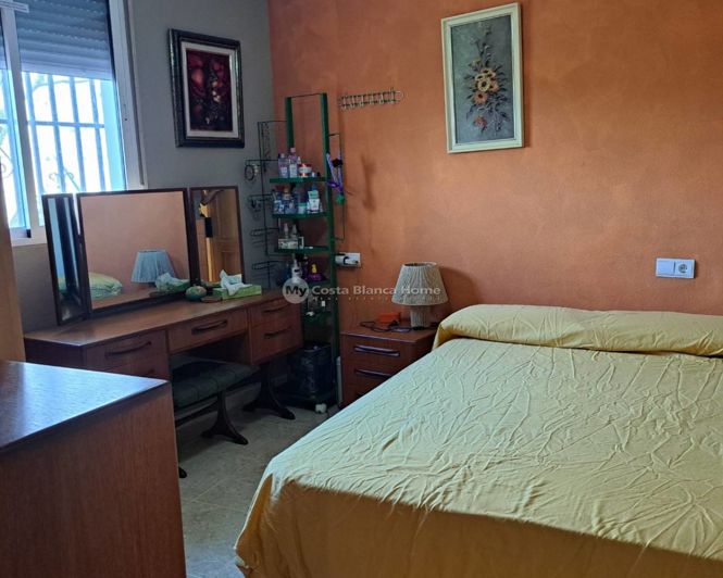 Image No.24-Maison de campagne de 4 chambres à vendre à Crevillente