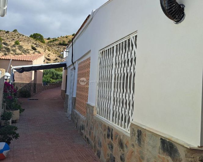 Image No.34-Maison de campagne de 4 chambres à vendre à Crevillente