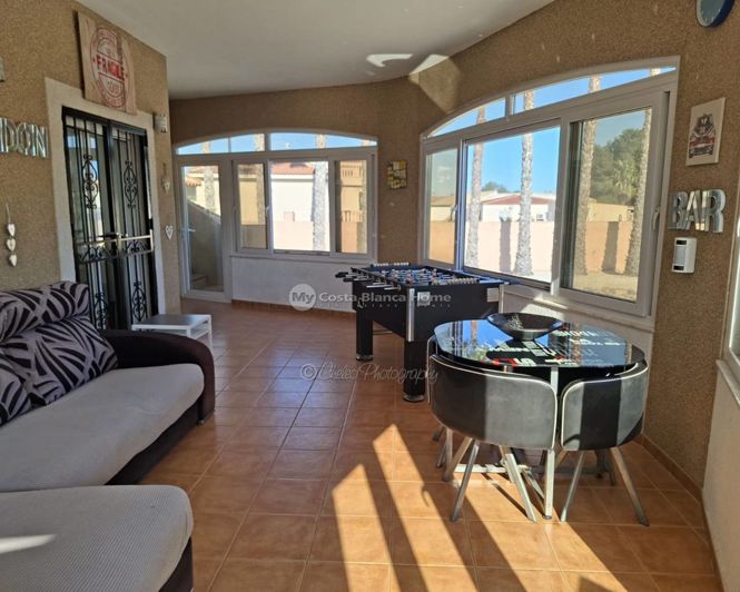 Image No.21-5 Bed Villa for sale