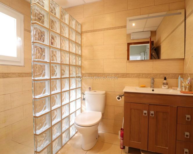 Image No.20-3 Bed Villa for sale