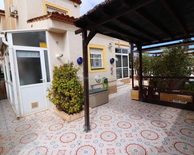 Image No.29-3 Bed Villa for sale