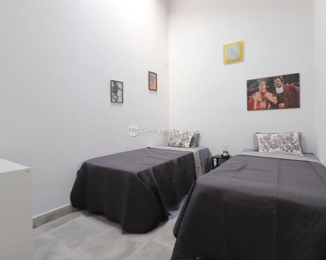 Image No.14-2 Bed Bungalow for sale