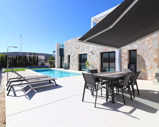 Image No.26-3 Bed Villa for sale