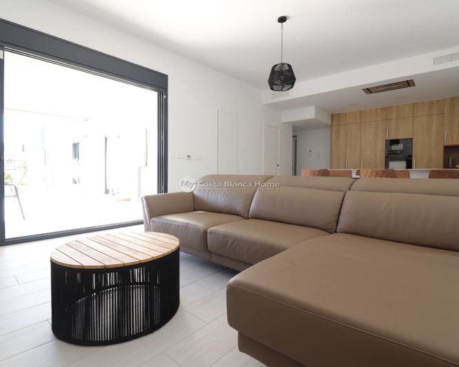 Image No.6-3 Bed Villa for sale