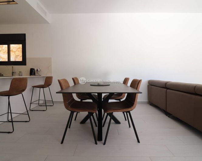 Image No.8-3 Bed Villa for sale