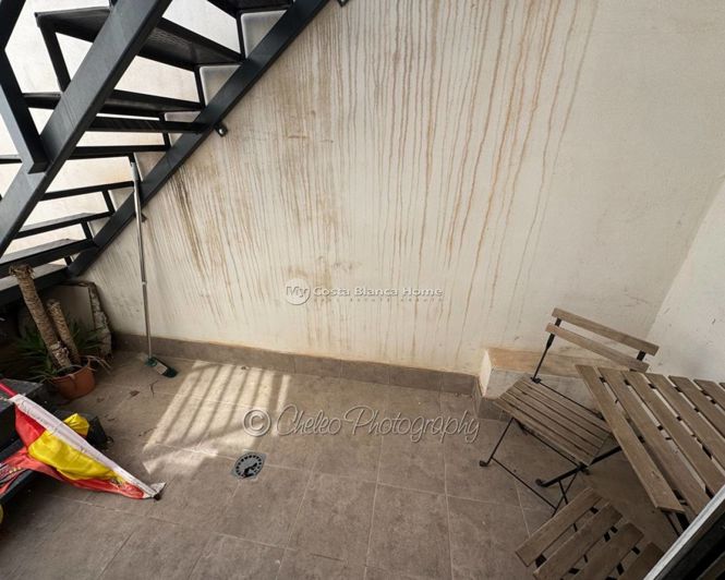 Image No.11-2 Bed Townhouse for sale