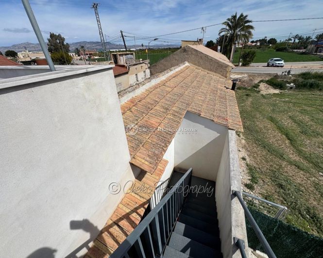 Image No.17-2 Bed Townhouse for sale