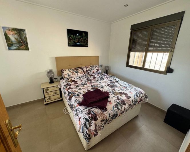 Image No.9-2 Bed Townhouse for sale