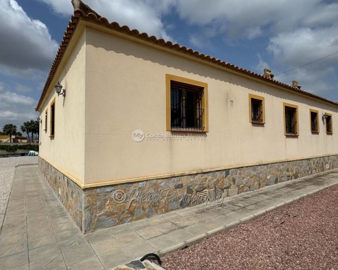 Image No.20-4 Bed Villa for sale