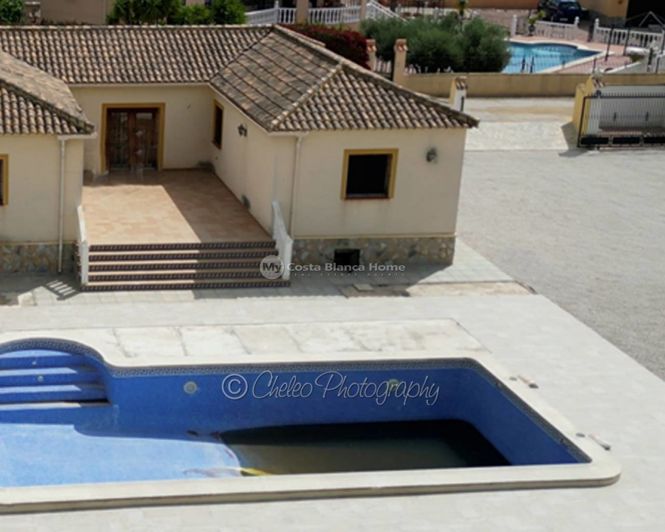 Image No.22-4 Bed Villa for sale
