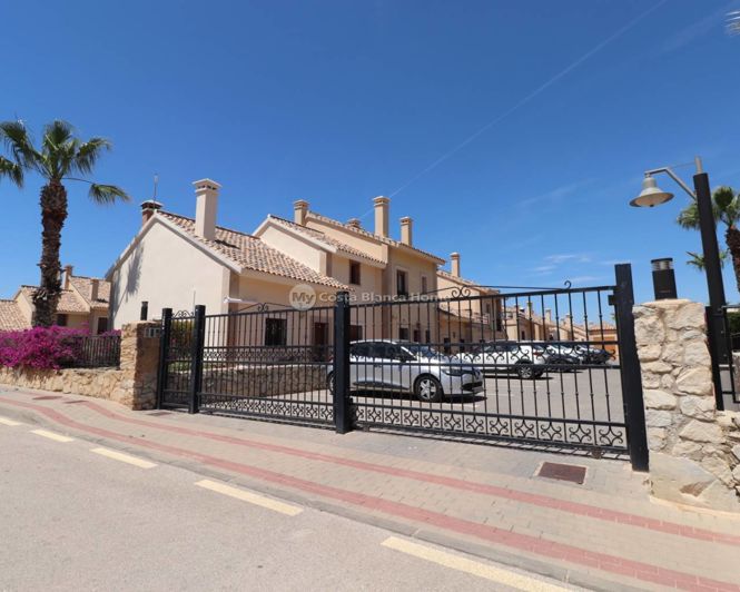 Image No.33-2 Bed Bungalow for sale