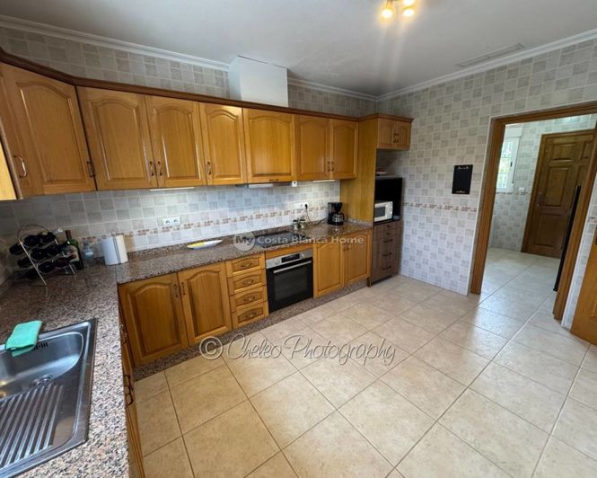 Image No.17-3 Bed Villa for sale