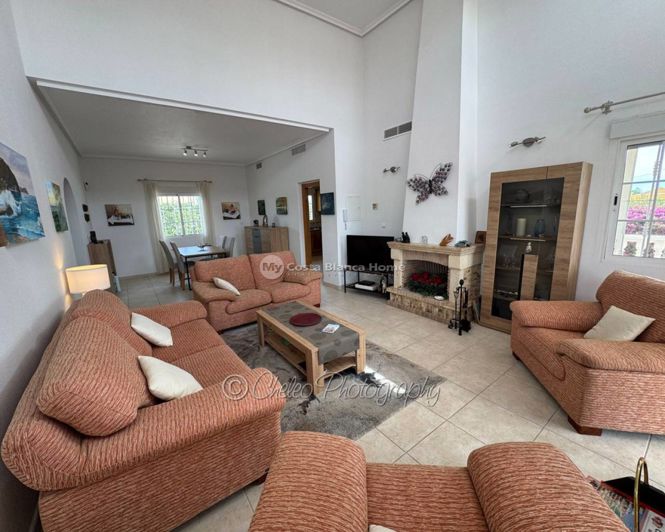Image No.3-3 Bed Villa for sale