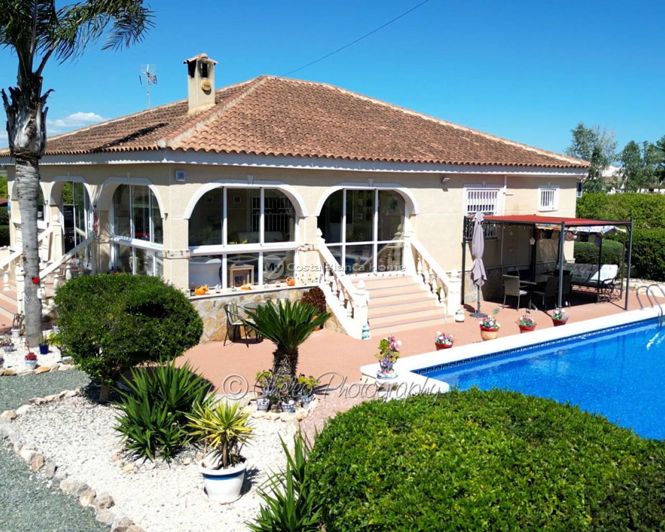 Image No.21-3 Bed Country House for sale
