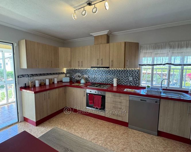 Image No.4-3 Bed Country House for sale