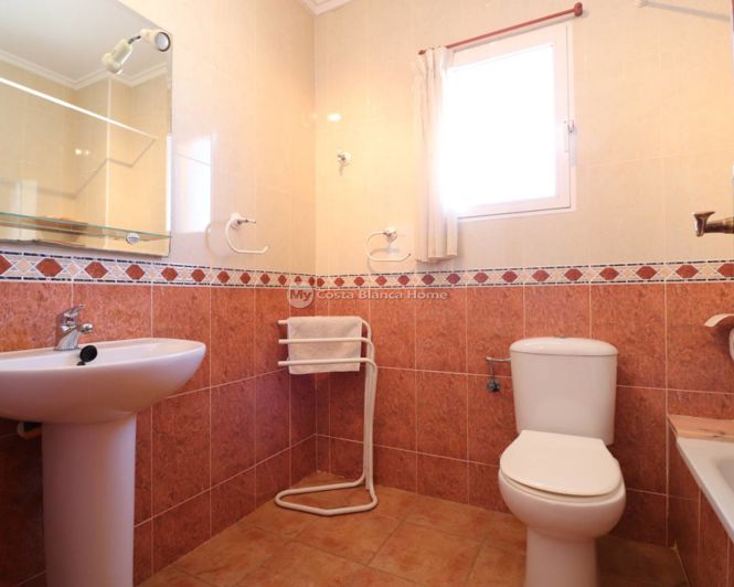 Image No.26-3 Bed Villa for sale