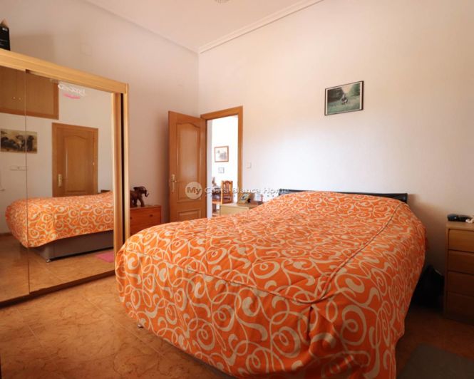 Image No.10-3 Bed Country House for sale