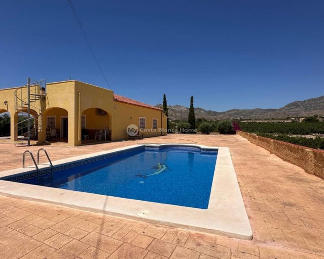 Image No.36-3 Bed Country House for sale