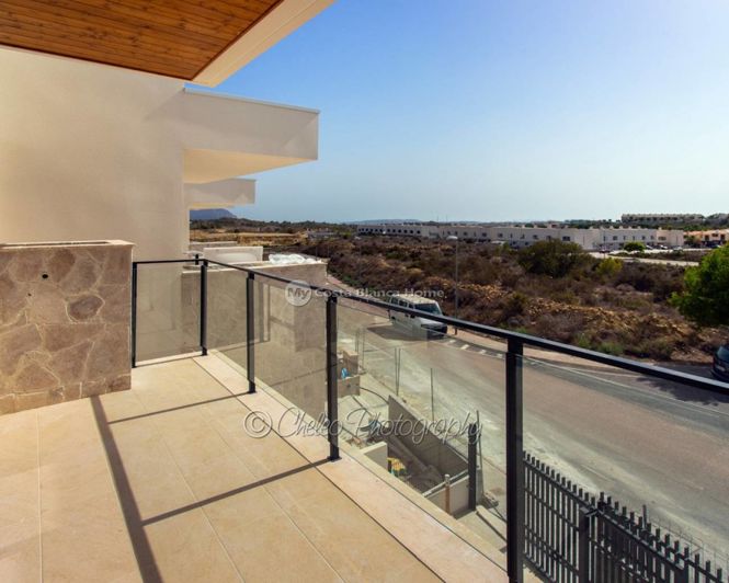 Image No.17-3 Bed Villa for sale
