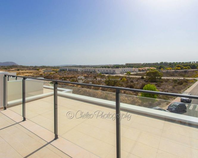 Image No.21-3 Bed Villa for sale