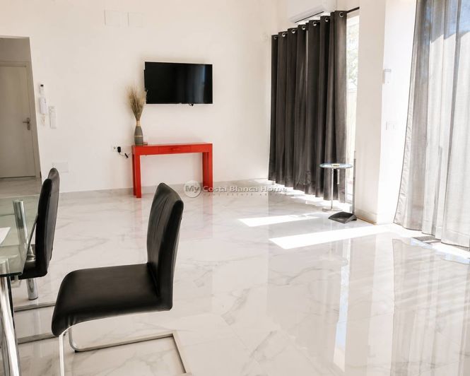 Image No.18-3 Bed Villa for sale