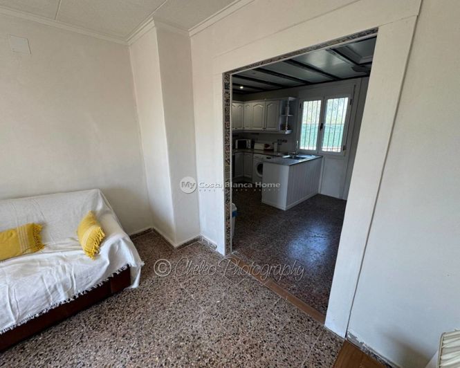 Image No.11-2 Bed Country House for sale
