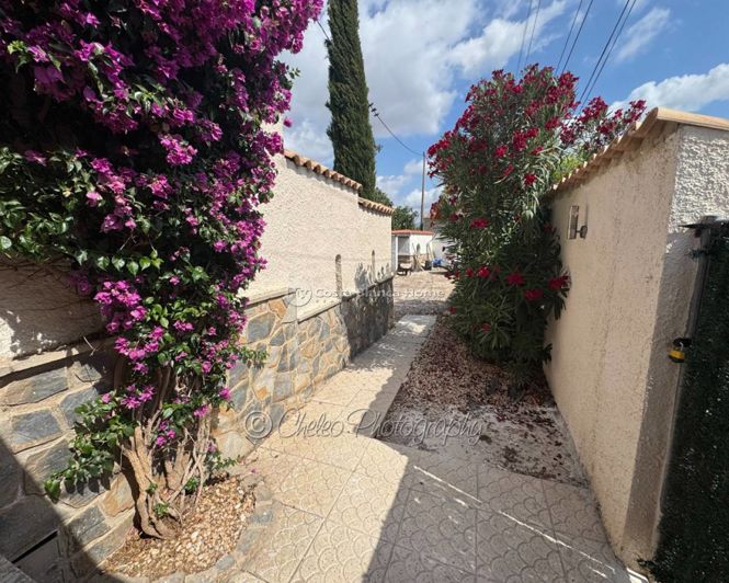 Image No.16-2 Bed Country House for sale
