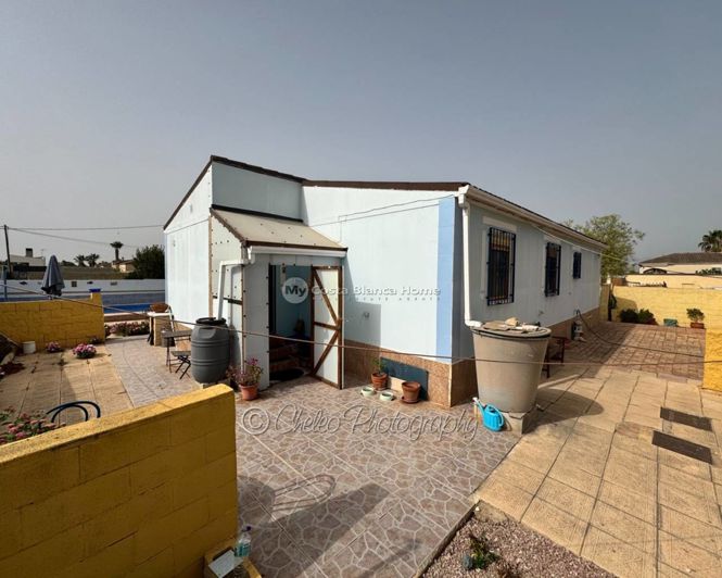 Image No.14-3 Bed Country House for sale