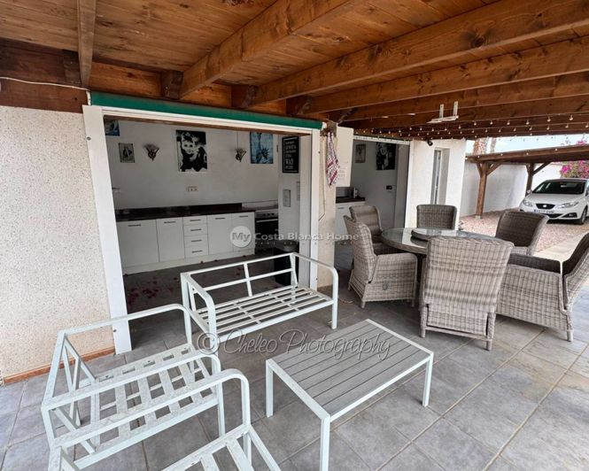Image No.21-3 Bed Villa for sale