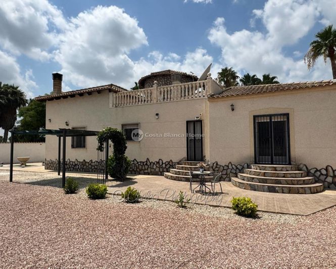Image No.24-3 Bed Villa for sale