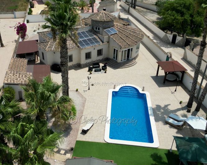 Image No.31-3 Bed Villa for sale