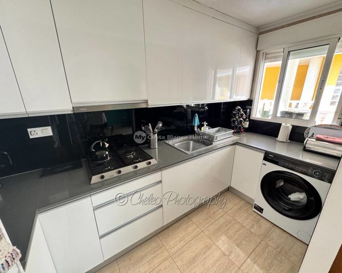 Image No.4-2 Bed Apartment for sale