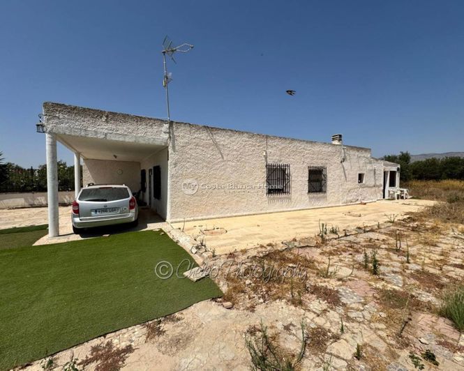 Image No.2-Maison de campagne de 4 chambres à vendre à Crevillente
