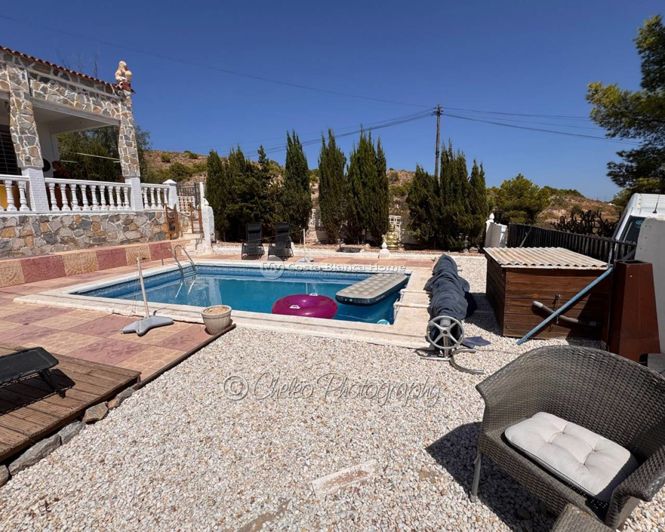 Image No.18-5 Bed Country House for sale