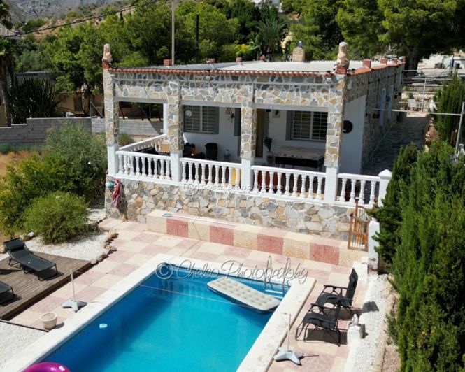Image No.25-5 Bed Country House for sale