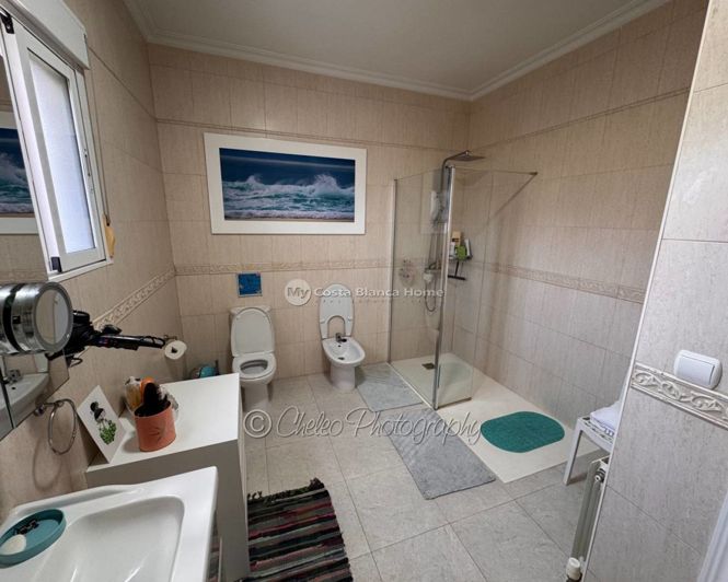Image No.5-4 Bed Villa for sale