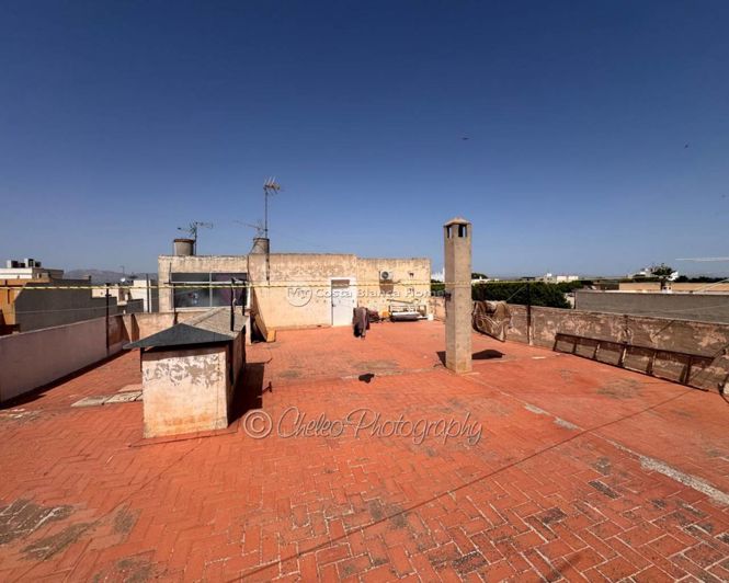 Image No.15-4 Bed Apartment for sale