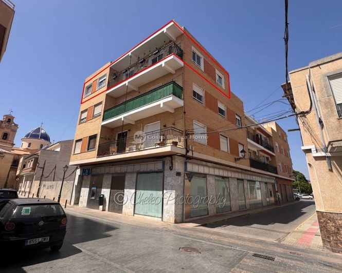 Image No.19-4 Bed Apartment for sale