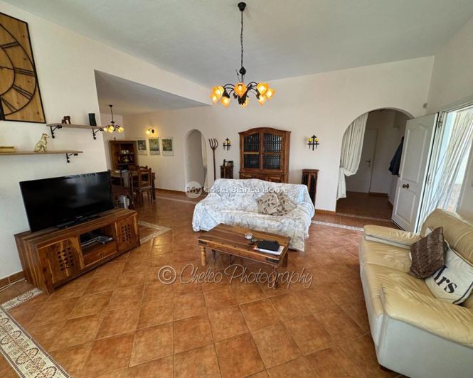 Image No.15-5 Bed Villa for sale